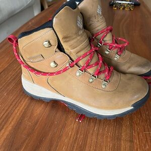 Columbia Brown Hiking Boots with Red Laces